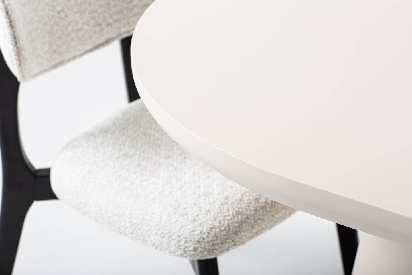 Ahşap Yemek Masası Kumtaşı